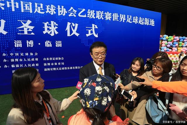 官宣中国男篮12人大名单！15岁小将砍18分11板，后卫线表现太拉跨